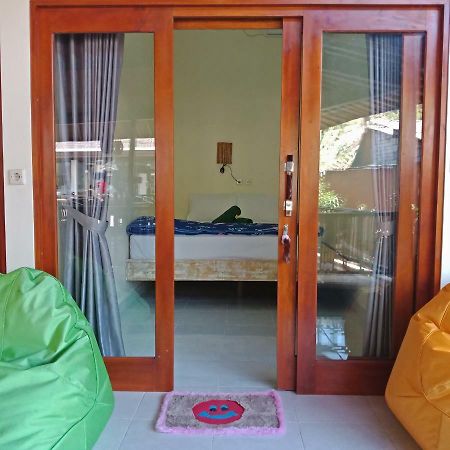 Backpackers Home Amed Экстерьер фото